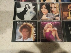 LOT OF 40 VARIOUS FEMALE ATRIST CD’S MIXED GENRES FAST FREE SHIPPING