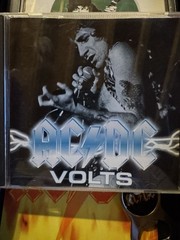 Bonfire by AC/DC (CD, 1997) Box Set Discs Posters/Key Chain/ Guitar Pick- Read